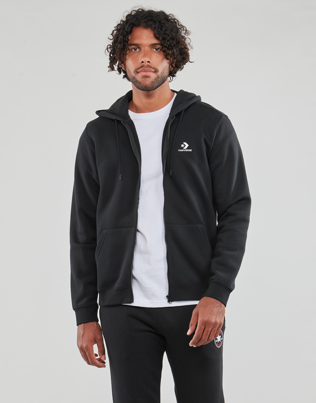 Converse Noir GO-TO EMBROIDERED STAR CHEVRON FULL-ZIP H